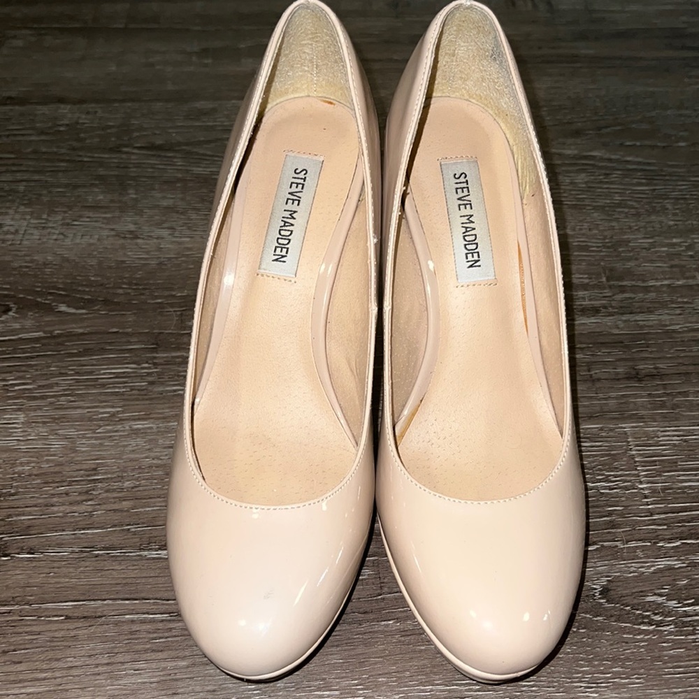 Steve Madden Nude Heels